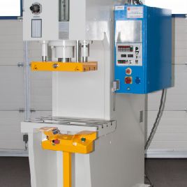 Гидравлический одностоечный пресс WALTER SLC 40-SO