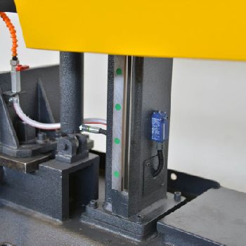 Horizontal band saw semi-automatic HESSE by BEKA-MAK BMSY 360 C