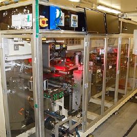 1 - Máquina de sellado de ánodos (n. ° 5) mPLUS Corp MPST-1622-060A