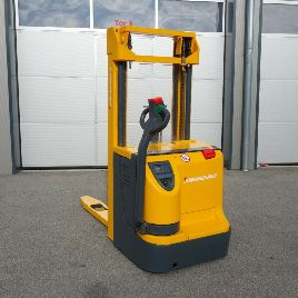 Jungheinrich EJC 12 1200kg OVERHANGED Triplex Free Lift UVV