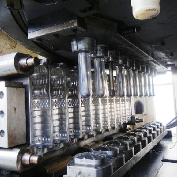 "NISSEI INJECTION BLOW MACHINE 48oz