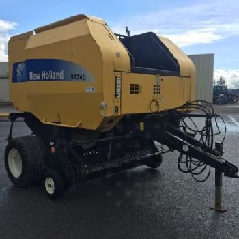 New Holland BR 740 A