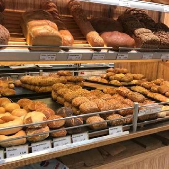 WIESHEU / RÖSEN & amp; ROBERT