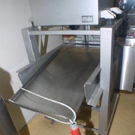 Mai Cutmatic Noté 700