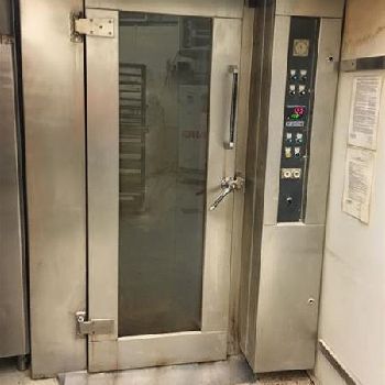 WINKLER WATCHING Comet