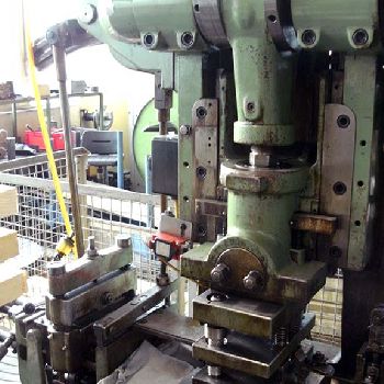 Eccentric press Herm raster HR 35