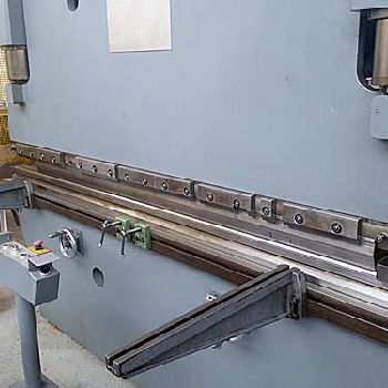 Oil-hydraulic press brake Mengele D80-2