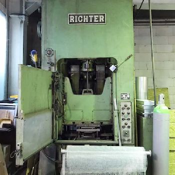 Form punch Adam Richter PED 125
