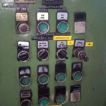 Hydraulic tong feed Manzoni