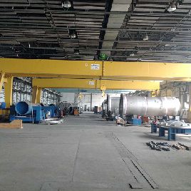 Double-girder portal crane Arslan