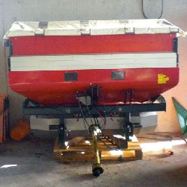 Épandeur d'engrais Kverneland RO-M 325 LE