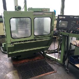 Fresadora y taladradora universal Mikron WF 21 C / 155