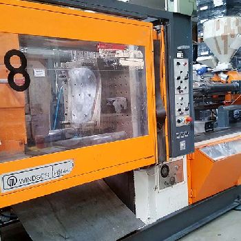 Injection molding machine Windsor HSI 440B