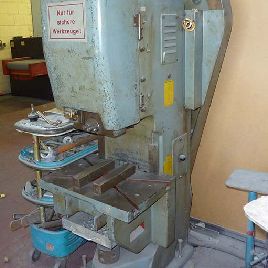 Excentrikus sajtó Müller ExP 15