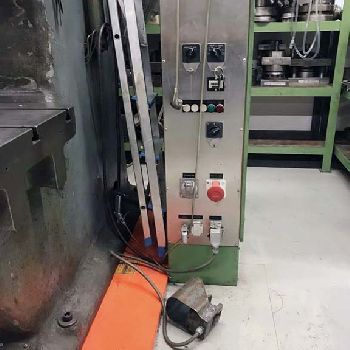 Eccentric press Weingarten XRRII