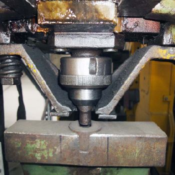 Universal section steel shears Peddinghaus 210A / 13