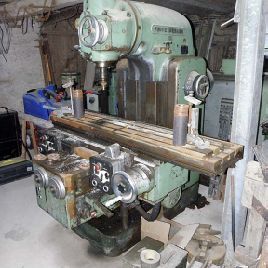 Milling machine Fritz Werner FV 3