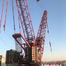 2006 Terex-Demag CC2500-1 Grúa sobre orugas con pluma de celosía