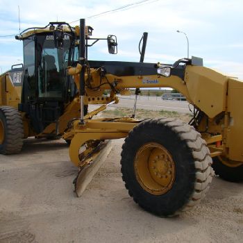 CATERPILLAR 140 M LIFTER