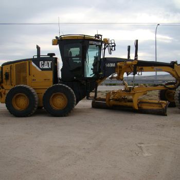 CATERPILLAR 140 M LIFTER