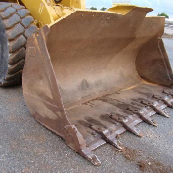 CATERPILLAR 966 H LOADING SHOVEL