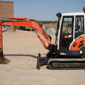MINI-EXCAVATOR KUBOTA U 35-3A2