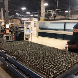 TRUMPF TRULASER 1030, 2500 WATT, 5 'X 10', MFG: 2013 Notre numéro de stock: 11370