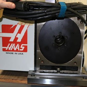 HAAS 4TH AXIS ROTARY TABLE W/TAILSTOCK Our stock number: 11440