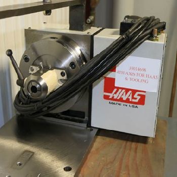 HAAS 4TH AXIS ROTARY TABLE W/TAILSTOCK Our stock number: 11440