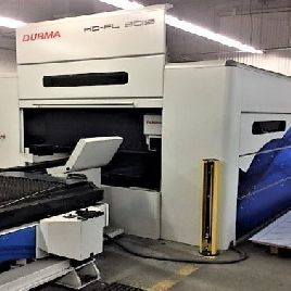 LASER À FIBRE 2500 WATT DURMA FL3015, 5 'X 10', CONTRÔLE SIEMENS, MFG: 2014 Notre numéro de stock: 11575