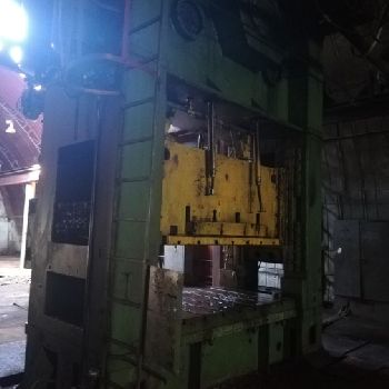 Double-crank single-action closed press K3535A