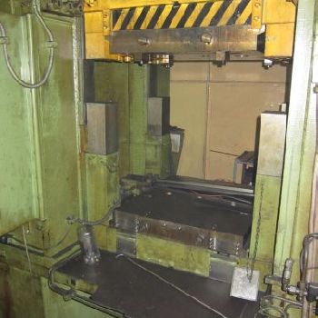 Hydraulic press SACK &amp; KIESSELBACH model OKP-500