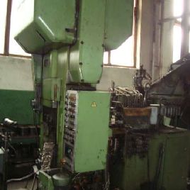 Presse à friction OSTERWALDER FPN 140