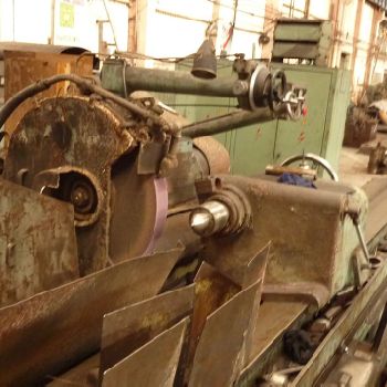 Cylindrical grinding machine 3A174