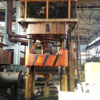 Hydraulic press DB-2240