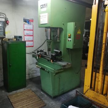 Straightening Press - Single Column - MAE - S 25 RH