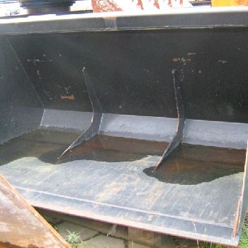 Giant Lightweight Shovel 1600MM