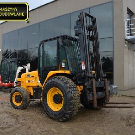 CHARIOT ÉLÉVATEUR JCB 926 TERROAD (# 2181)