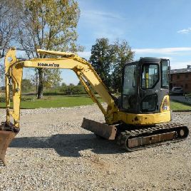 KOMATSU PC50 MINIKOPARKA (# 677)