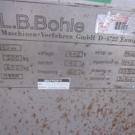 102233 PACKAGING/MATERIAL HANDLING