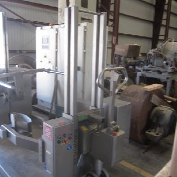 102234 PACKAGING/MATERIAL HANDLING