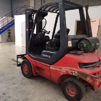 FENWICK H25 - 2.5T GAS SHOCK TROLLEY