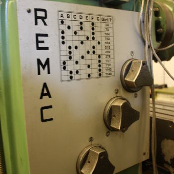 FRESA REMAC 101 DISPLAYED