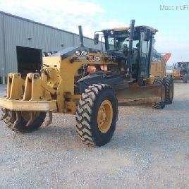 2015 John Deere 770g