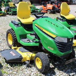 2015 John Deere X590