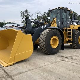 2013 John Deere 824K