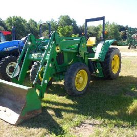 2005 John Deere 6120