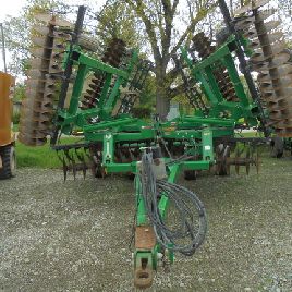 2003 John Deere 637
