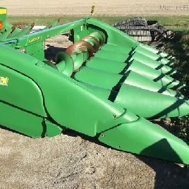 2011 John Deere 606C