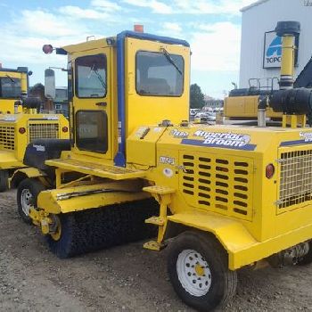 2018 Superior Broom DT80J